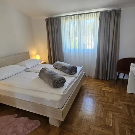 Look Smokvica Pag 아파트