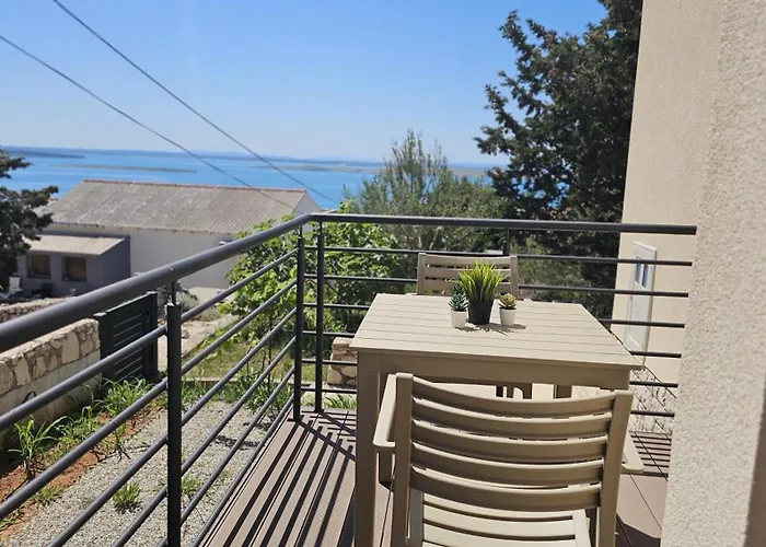 Look Smokvica Pag Smokvica (Pag)