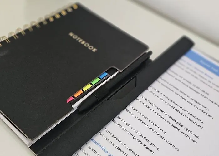 Look Smokvica Pag דירה