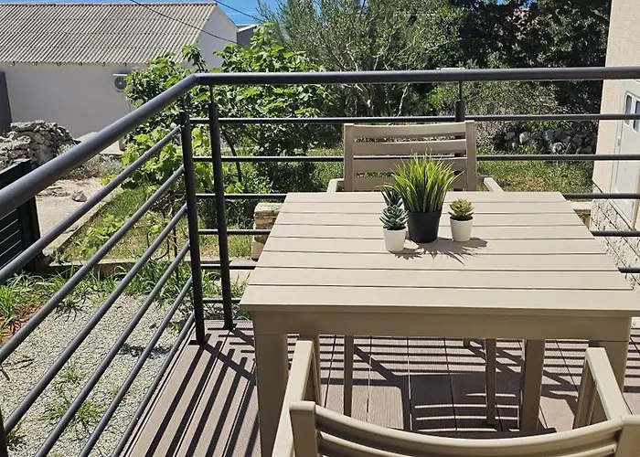 Apartament Look Smokvica Pag *